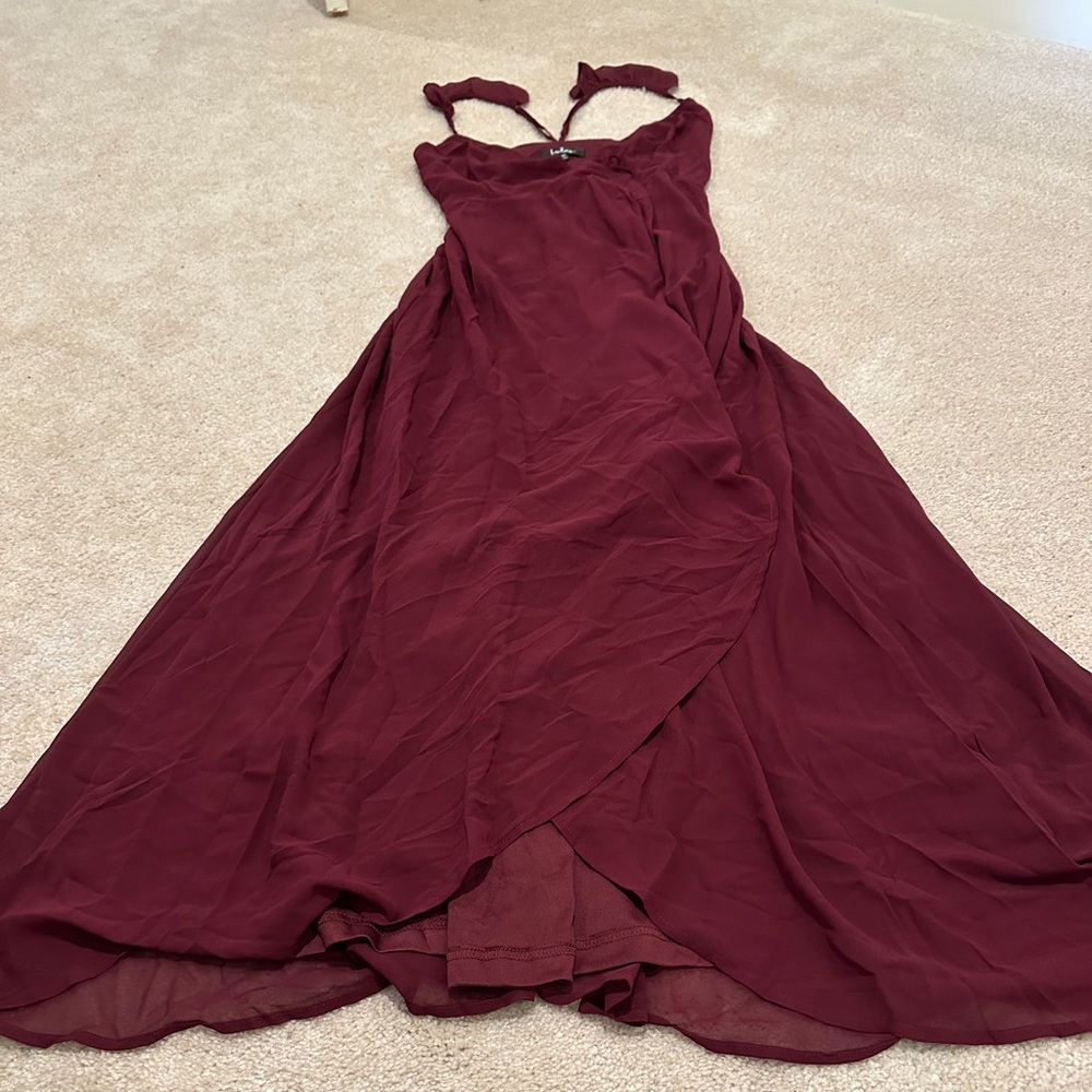 Lulus maroon dress